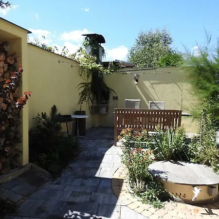 Villa Yellow House